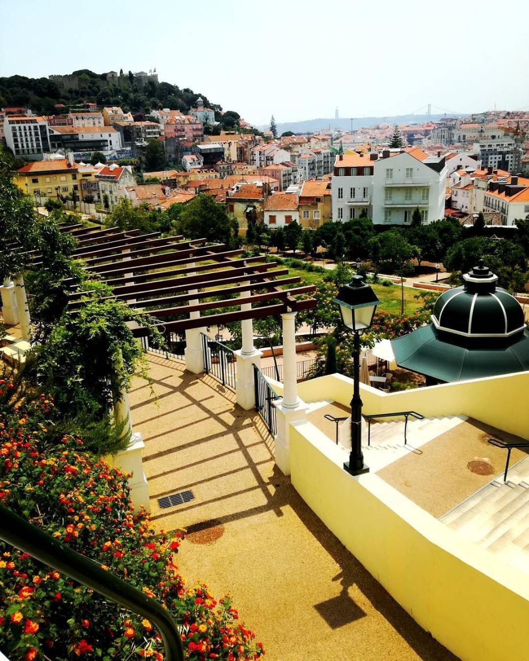 Costa Do Castelo Terrace, Em Rua Dos Lagares 8 Apartment Lisbon Bagian luar foto