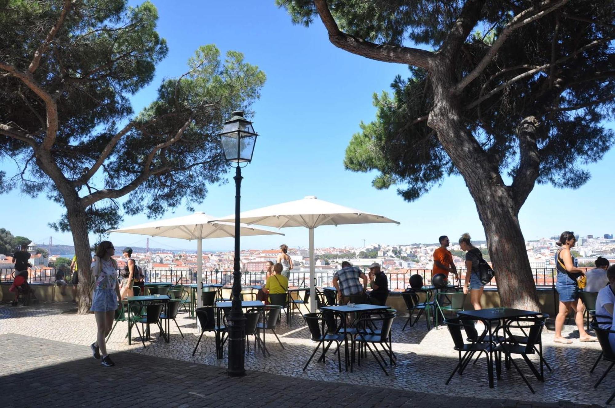 Costa Do Castelo Terrace, Em Rua Dos Lagares 8 Apartment Lisbon Bagian luar foto